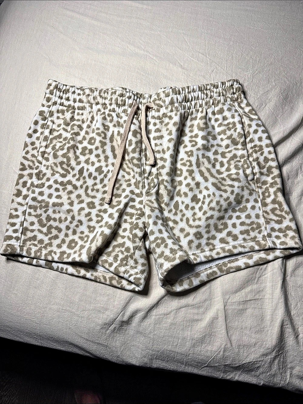 Original Use Leopard Print Shorts Size Large Like New